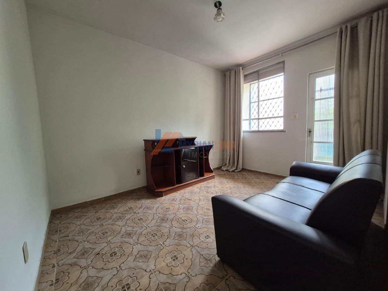 943ac411-475d-4b4d-824e-ae9f000e3f23