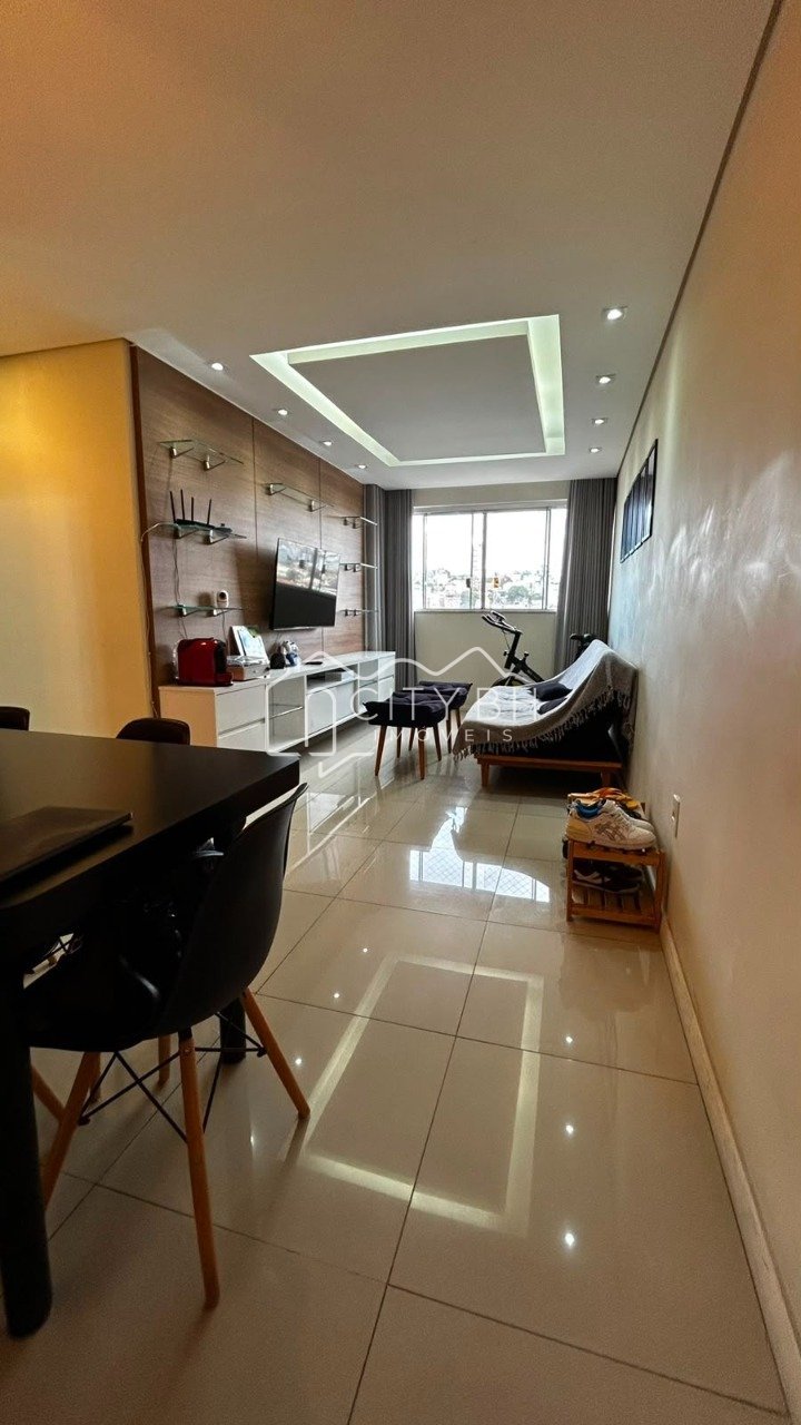 Apartamento com 3 quartos — Nova Granada, Belo Horizonte