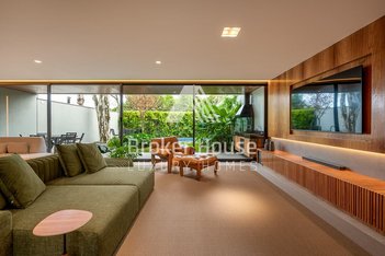 house em Rua Job Lane, Jardim Petrópolis - São Paulo - SP