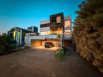 house em Rua São Fernando, Jardim do Golf I - Jandira - SP