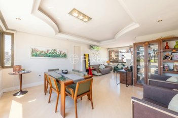 apartment em Rua Germano Petersen Júnior, Auxiliadora - Porto Alegre - RS