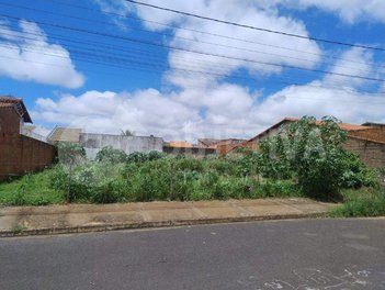 land_lot em Rua Pedro Pereira da Silva, Minas Gerais - Uberlândia - MG