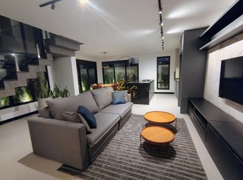 house em Rua Irma Schreiner Maran, Santa Cândida - Curitiba - PR