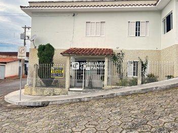 house em Rua Martins de Andrade, Centro - Campanha - MG