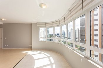 apartment em Rua Professor Pedro Viriato Parigot de Souza, Mossunguê - Curitiba - PR
