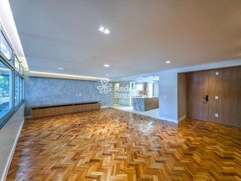 apartment em SQS 102 Bloco K, Asa Sul - Brasília - DF