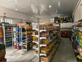 office em Avenida Padre Manoel da Nóbrega, Perequê Açu - Ubatuba - SP