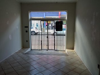 business em Rua Coronel Joaquim Anselmo Martins, Centro - Lençóis Paulista - SP