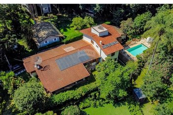 house em Rua Tucanos, Condomínio Flamboyant-B - Atibaia - SP