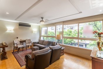 apartment em Padre Chagas, Moinhos de Vento - Porto Alegre - RS