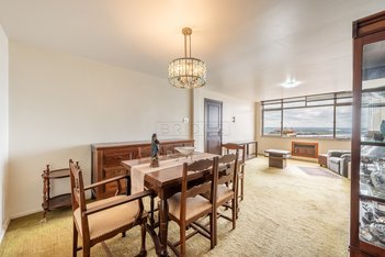 apartment em Avenida Independência, Moinhos de Vento - Porto Alegre - RS