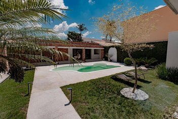 house em Avenida Administrador Joaquim de Castro, Colinas do Paraíso - Botucatu - SP