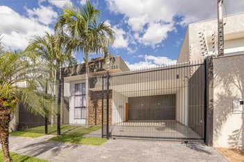 house em Rua Goro Shima, Jardim Munique - Maringá - PR