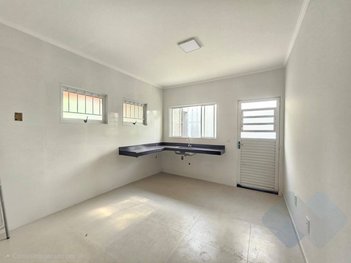 house em Avenida Cecilia Lourenção, Residencial Ouro Verde - Botucatu - SP