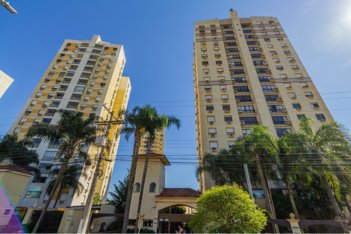 apartment em Avenida Grécia, Passo da Areia - Porto Alegre - RS