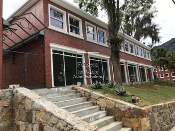 business em Professor Stroeller, Quarteirão Brasileiro - Petrópolis - RJ