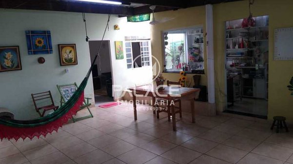 Cômodo Condomínio