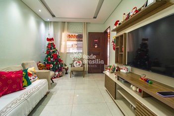 house em QI 6 Conjunto M, Guará II - Brasília - DF