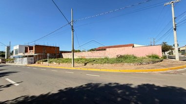 house em Rua Giocondo Turini, Jardim Auri Verde - Bauru - SP