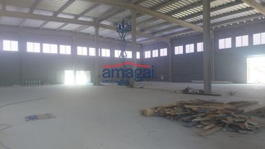 industrial em Rua Harold Barnsley Holland, Rio Abaixo - Jacareí - SP