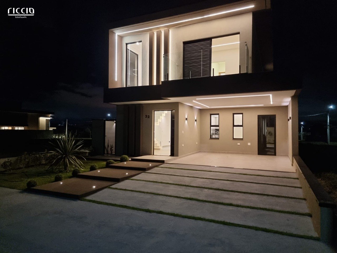 1b9ef200-442b-47ae-9162-3271ef4195e8