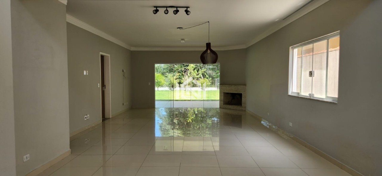 casa para venda e locacao no condominio paysage vert sala de estar e jantar