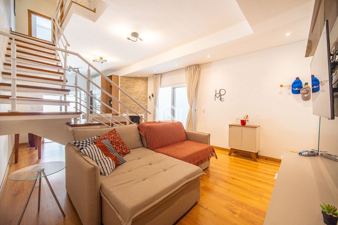 casa a venda no condominio modernita granja - sala de tv