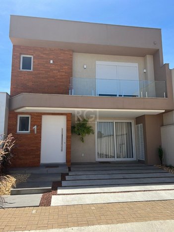 house em Jean Vardaramatos, Hípica - Porto Alegre - RS