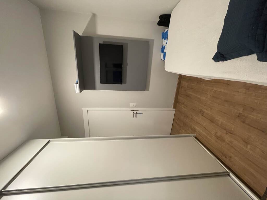 img2