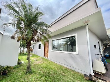 house em Rua Wenceslau Bráz, Recife - Tubarão - SC
