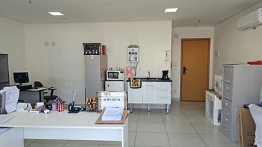 office em Avenida Conselheiro Nébias, Paquetá - Santos - SP