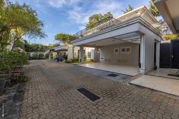 house em Avenida Professor Rubens Gomes de Souza, Jardim Cordeiro - São Paulo - SP
