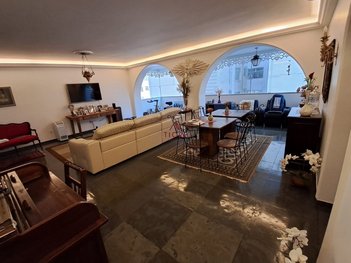 apartment em Rua dos Timbiras, Lourdes - Belo Horizonte - MG