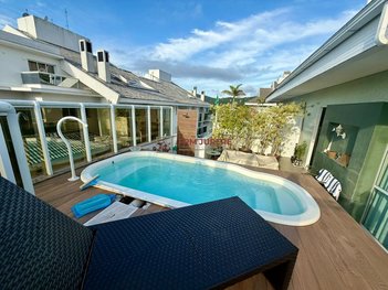 apartment em Rua das Algas, Jurerê - Florianópolis - SC
