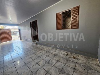 house em Avenida Marciano de Ávila, Bom Jesus - Uberlândia - MG