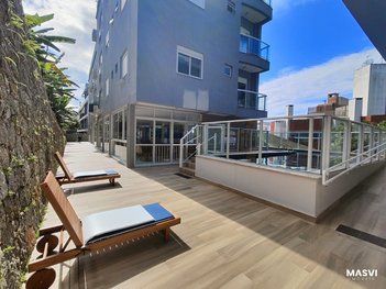 apartment em Tertuliano Brito Xavier, Jurerê - Florianópolis - SC