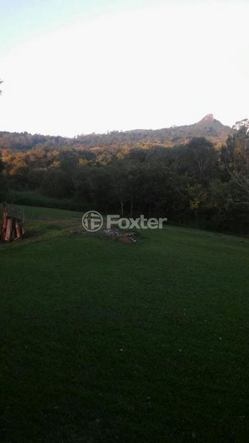 commercial_property em Estrada Padre Eterno Ilges, Centro - Santa Maria do Herval - RS