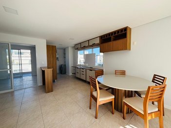 apartment em Avenida dos Dourados, Jurerê Internacional - Florianópolis - SC