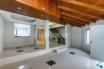 house em Rua Engenheiro Ryff, Jardim São Pedro - Porto Alegre - RS