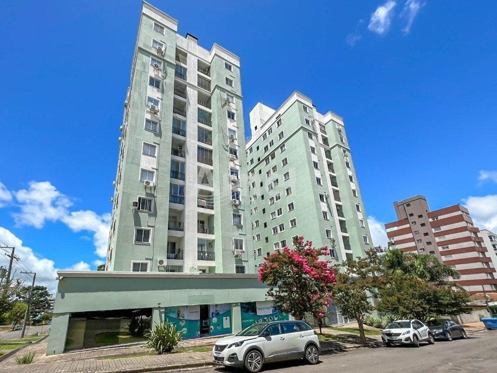 01 - FACHADA