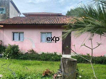 house em Rodovia Doutor Antônio Luiz Moura Gonzaga, Rio Tavares - Florianópolis - SC