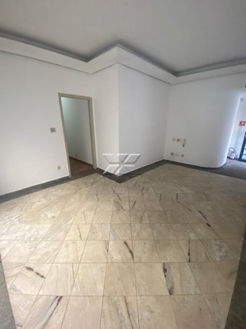 commercial_building em 05, Zona Central - Rio Claro - SP