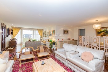 apartment em Rua Ernâni Santiago de Oliveira, Centro Cívico - Curitiba - PR