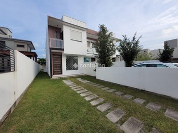 house em Rua Camarinhas, Campeche - Florianópolis - SC