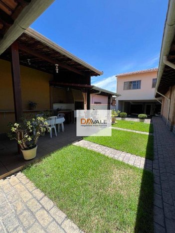 house em Rua Professora Brasilina Monteiro de Alvarenga, Vila São João - Caçapava - SP