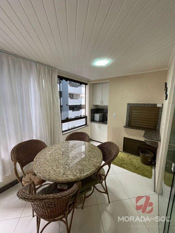 apartment em Rua 224, Meia Praia - Itapema - SC