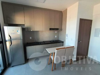 apartment em Rua Armando Lombardi, Saraiva - Uberlândia - MG