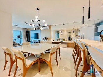 apartment em Rua Carlos Drummond de Andrade, Praia dos Amores - Balneário Camboriú - SC