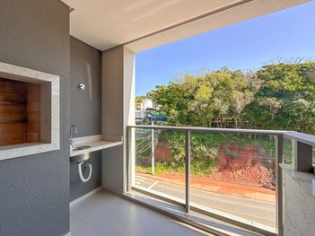 apartment em Estrada Haroldo Soares Glavan, Cacupé - Florianópolis - SC