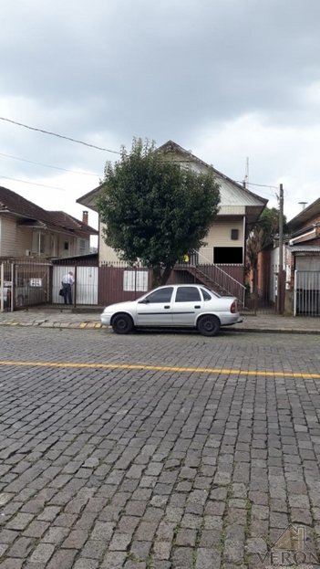 house em Avenida Rossetti, Santa Catarina - Caxias do Sul - RS